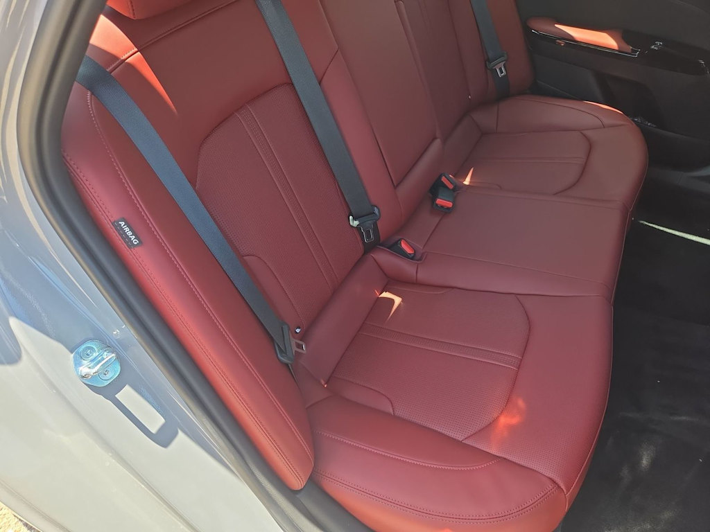 Thumbnail: 2026 Kia K5 - 28