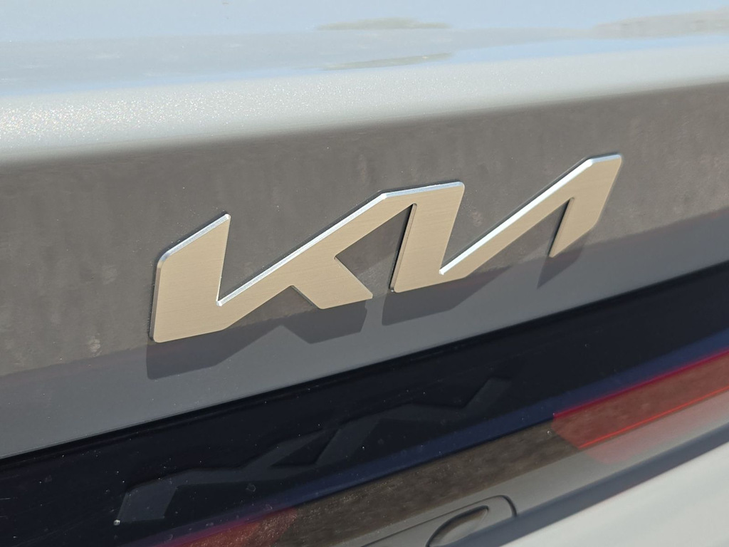 Thumbnail: 2026 Kia K5 - 6