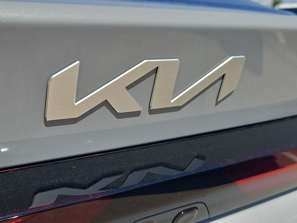 Thumbnail: 2026 Kia K5 - 24