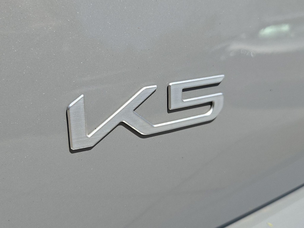 Thumbnail: 2025 Kia K5 - 25
