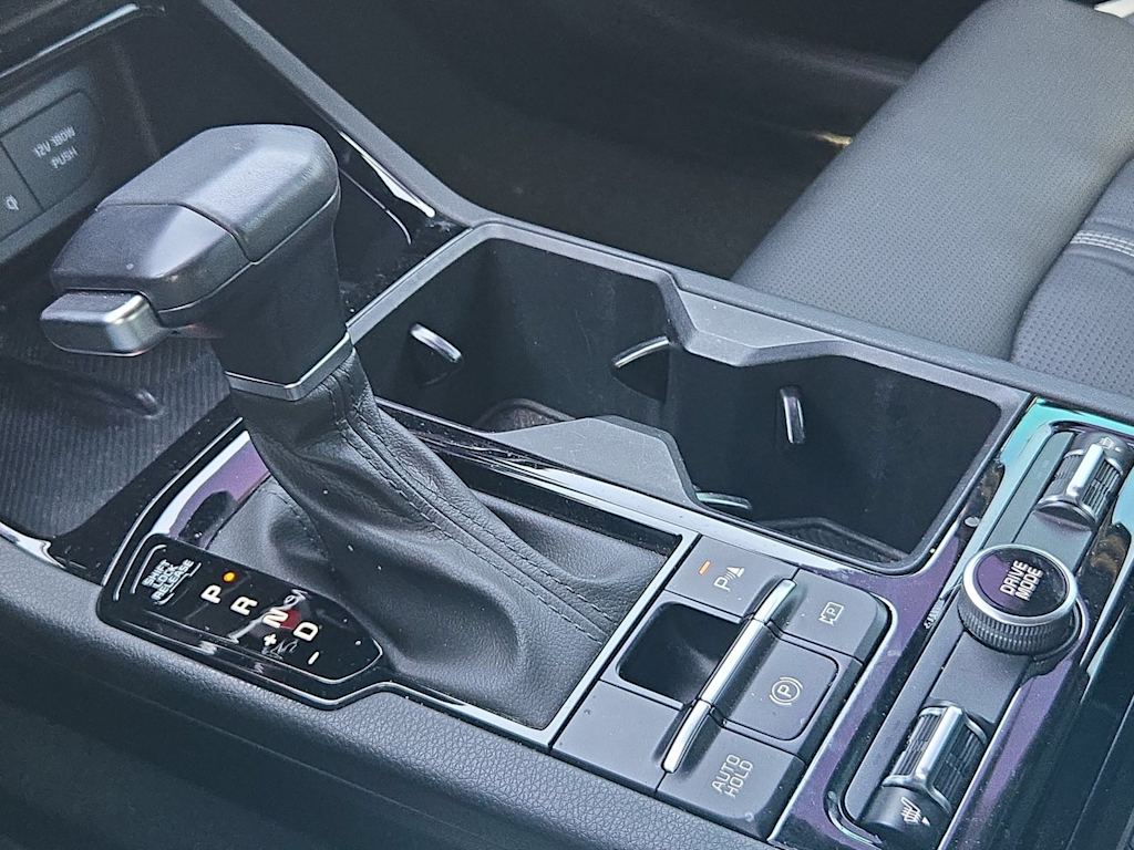 Thumbnail: 2025 Kia K5 - 16