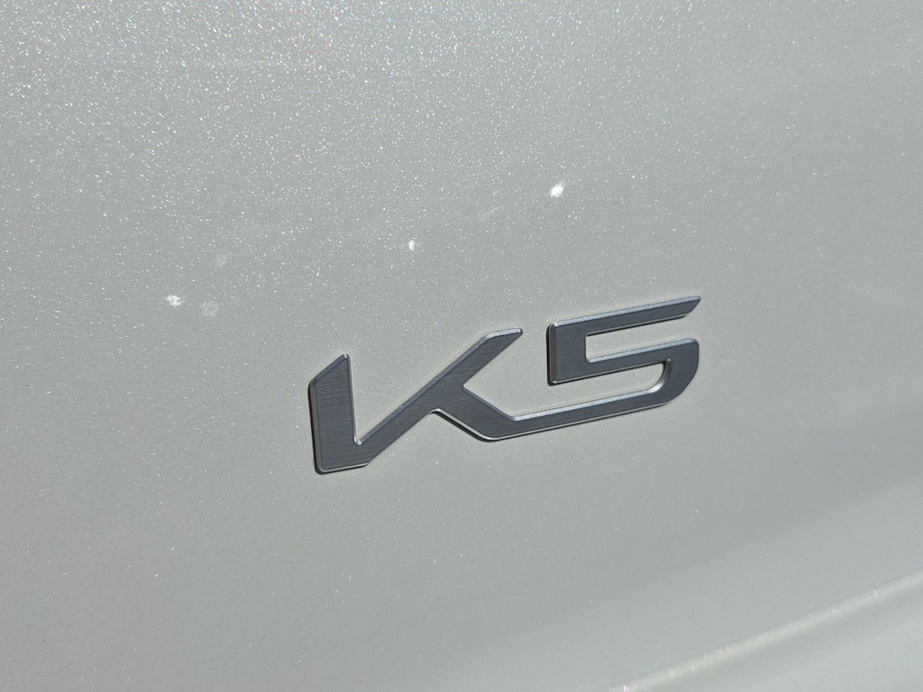 Thumbnail: 2026 Kia K5 - 26