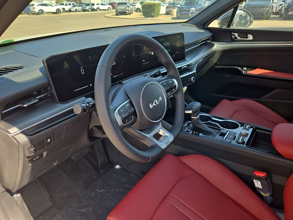 Thumbnail: 2026 Kia K5 - 2