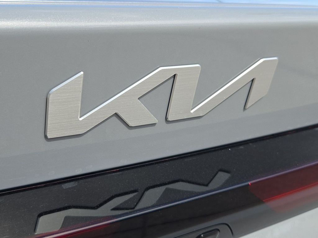 Thumbnail: 2026 Kia K5 - 25