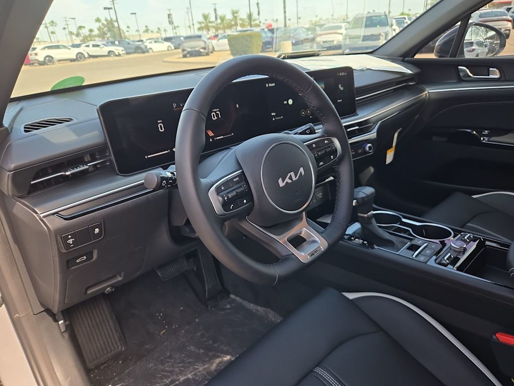 Thumbnail: 2026 Kia K5 - 2