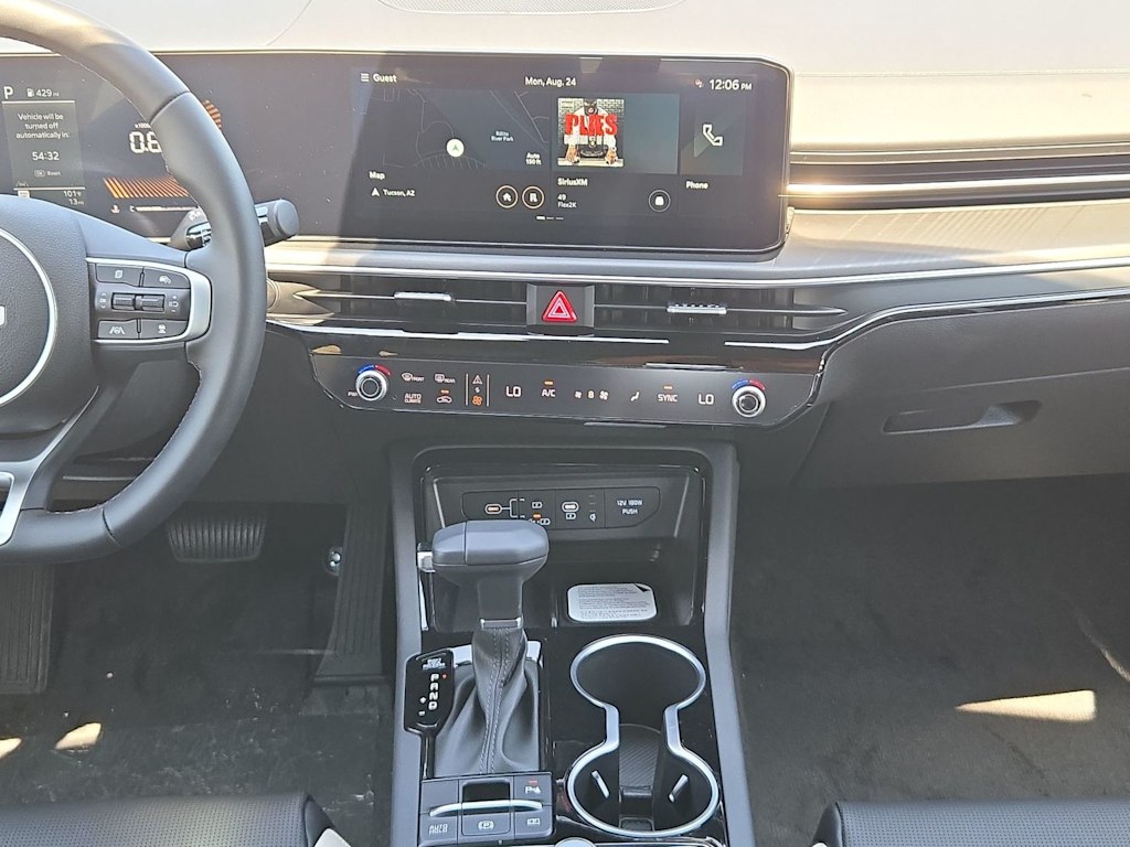 Thumbnail: 2026 Kia K5 - 15