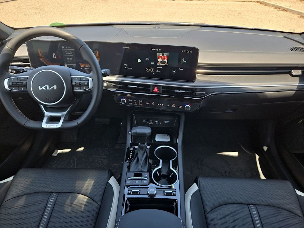 Thumbnail: 2026 Kia K5 - 10