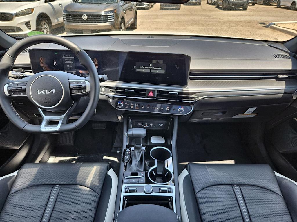 Thumbnail: 2026 Kia K5 - 10