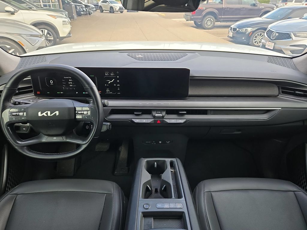 Thumbnail: 2024 Kia EV9 - 7