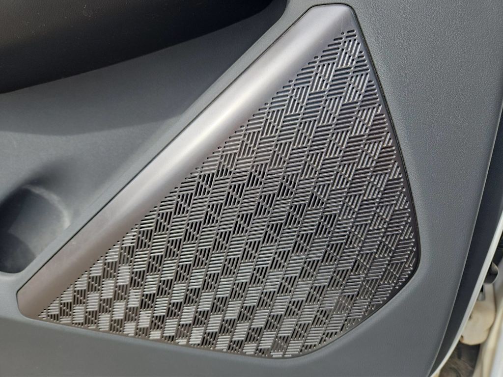 Thumbnail: 2024 Kia EV9 - 30
