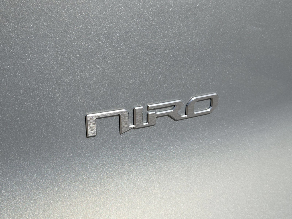 Thumbnail: 2027 Kia Niro - 24