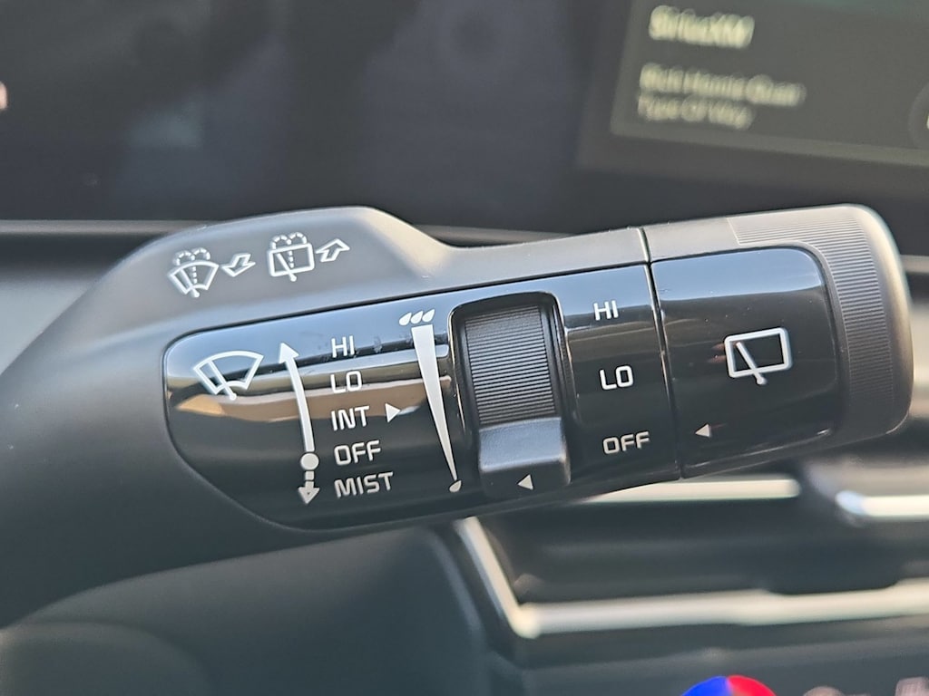 Thumbnail: 2027 Kia Niro - 30