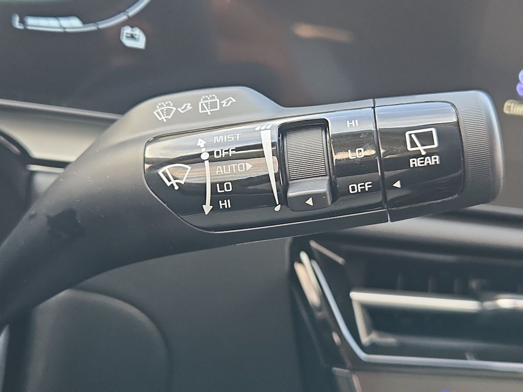 Thumbnail: 2026 Kia Niro - 32