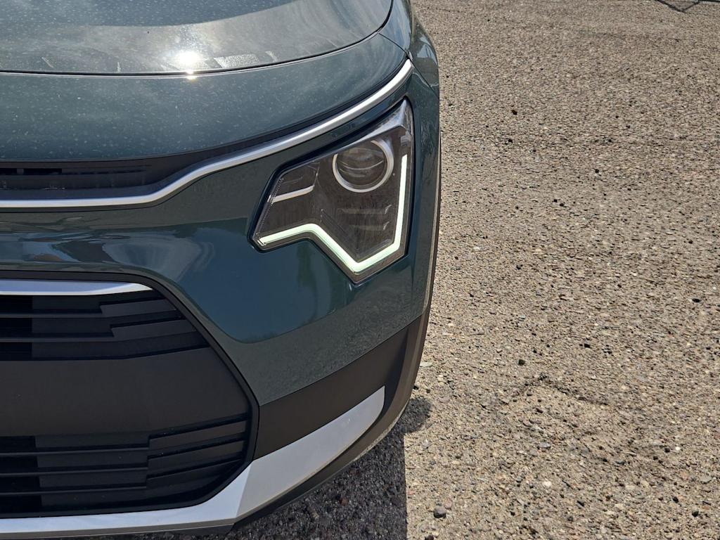 Thumbnail: 2026 Kia Niro - 20