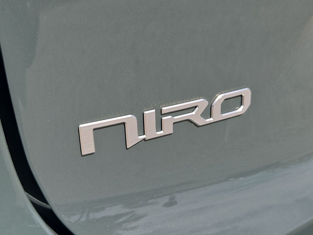 Thumbnail: 2026 Kia Niro - 7