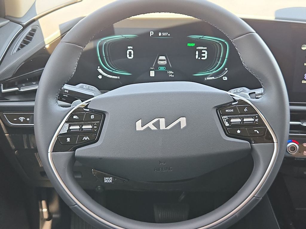 Thumbnail: 2026 Kia Niro - 14