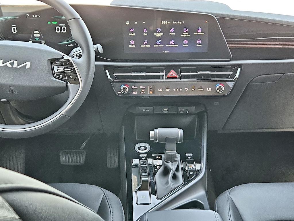 Thumbnail: 2026 Kia Niro - 15