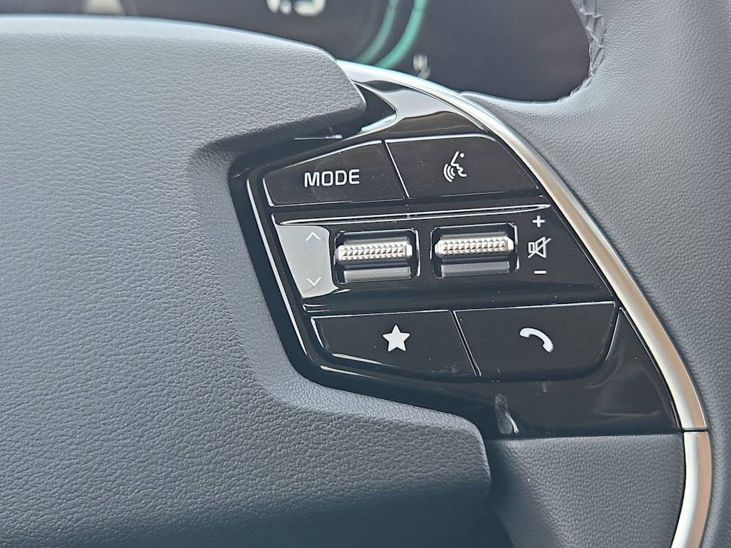 Thumbnail: 2026 Kia Niro - 30
