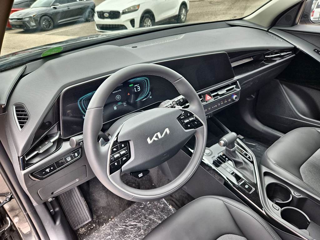 Thumbnail: 2026 Kia Niro - 2