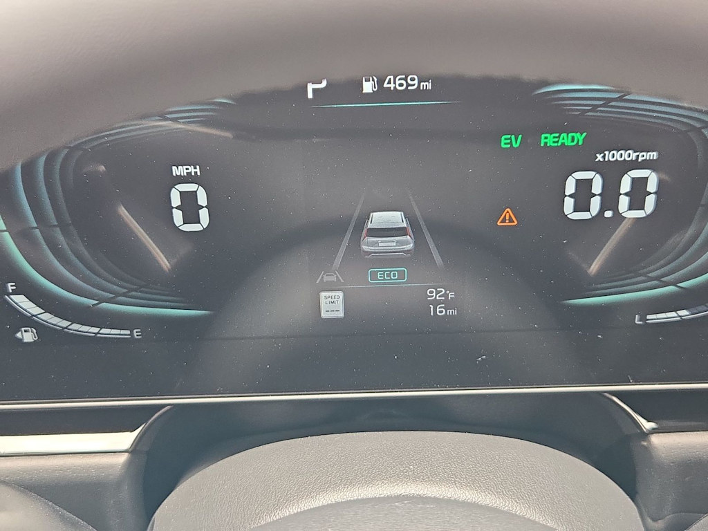 Thumbnail: 2026 Kia Niro - 17