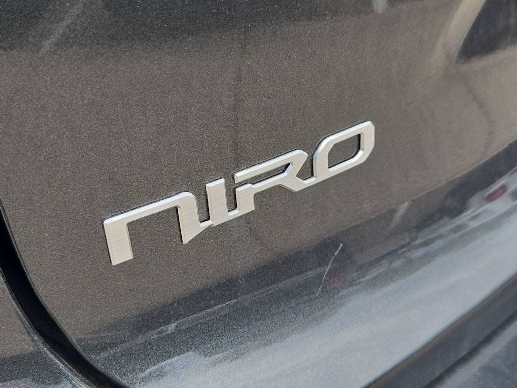 Thumbnail: 2026 Kia Niro - 24