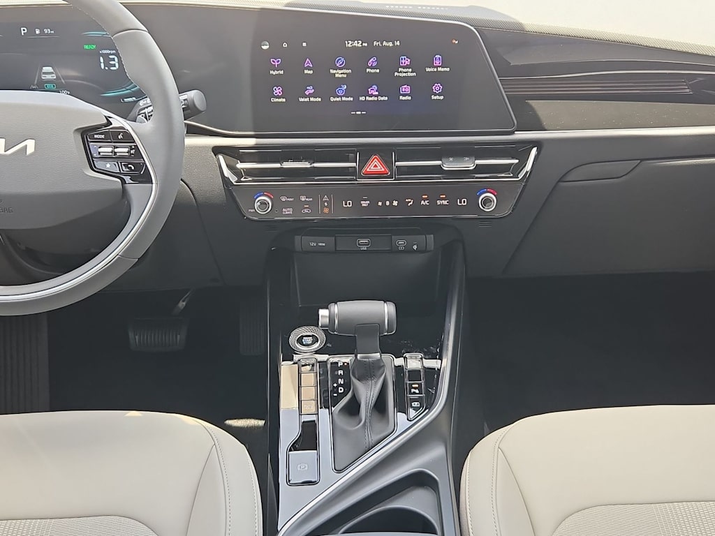 Thumbnail: 2026 Kia Niro - 14