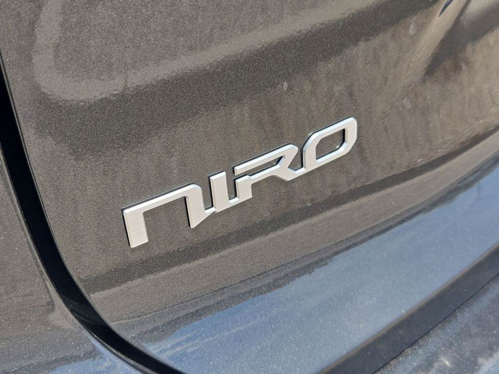 Thumbnail: 2026 Kia Niro - 7