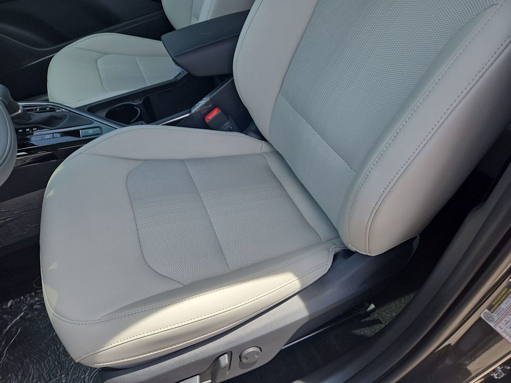 Thumbnail: 2026 Kia Niro - 11