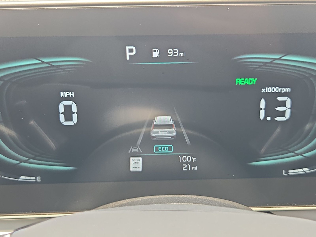 Thumbnail: 2026 Kia Niro - 35