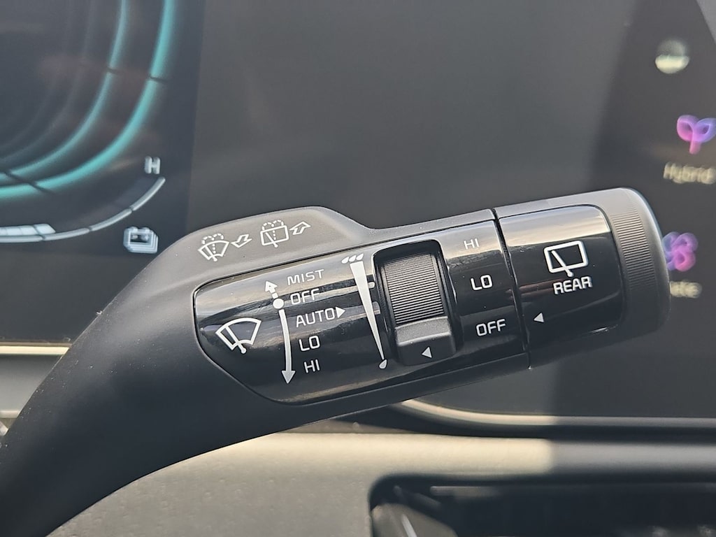 Thumbnail: 2026 Kia Niro - 17