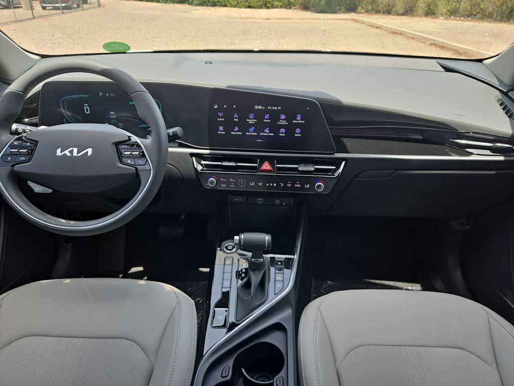Thumbnail: 2026 Kia Niro - 10