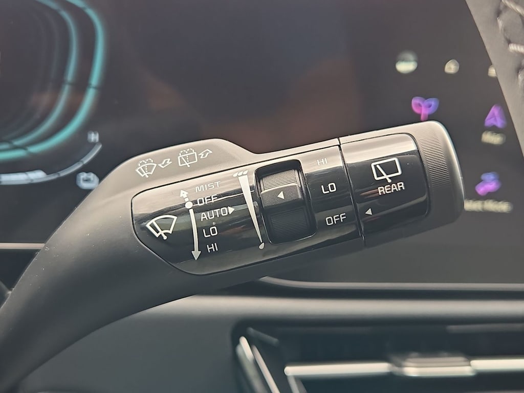 Thumbnail: 2026 Kia Niro - 17