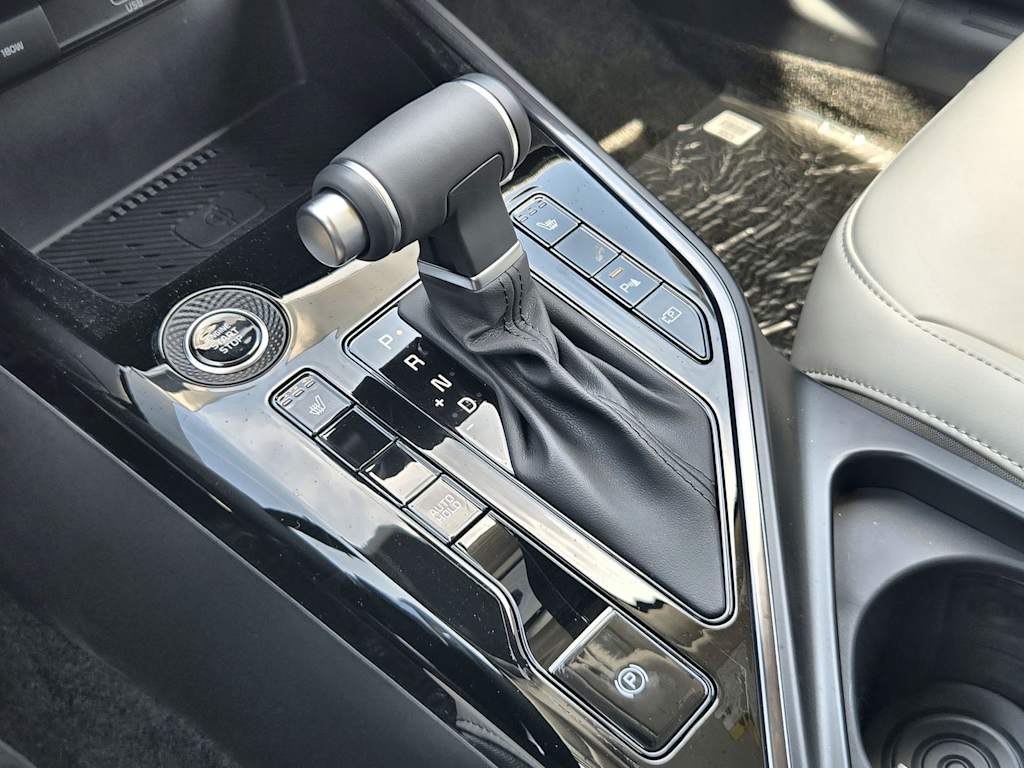 Thumbnail: 2026 Kia Niro - 17