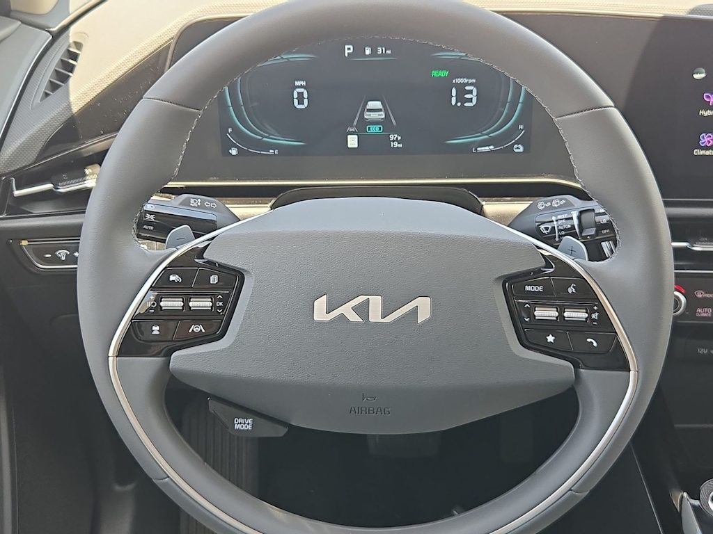 Thumbnail: 2026 Kia Niro - 14
