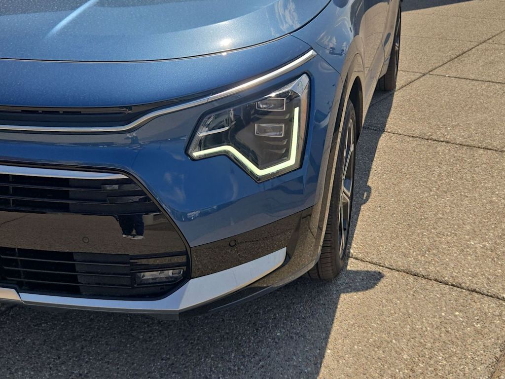Thumbnail: 2026 Kia Niro - 24