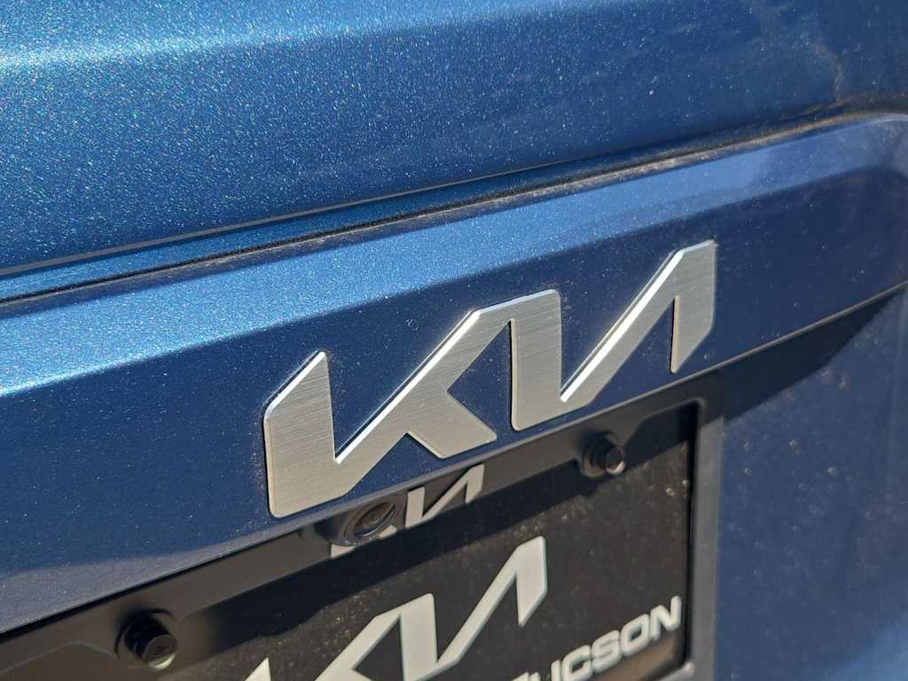 Thumbnail: 2026 Kia Niro - 7