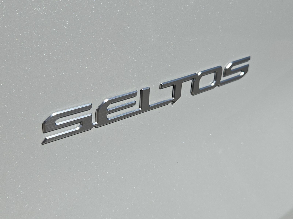 Thumbnail: 2027 Kia Seltos - 26
