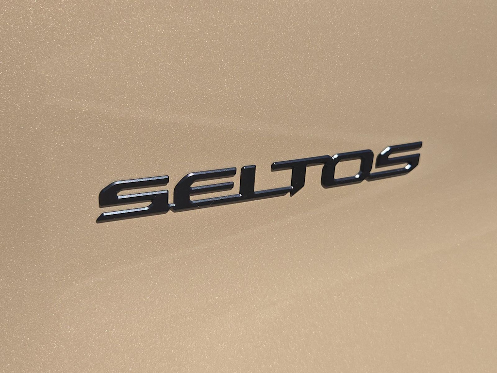 Thumbnail: 2027 Kia Seltos - 24