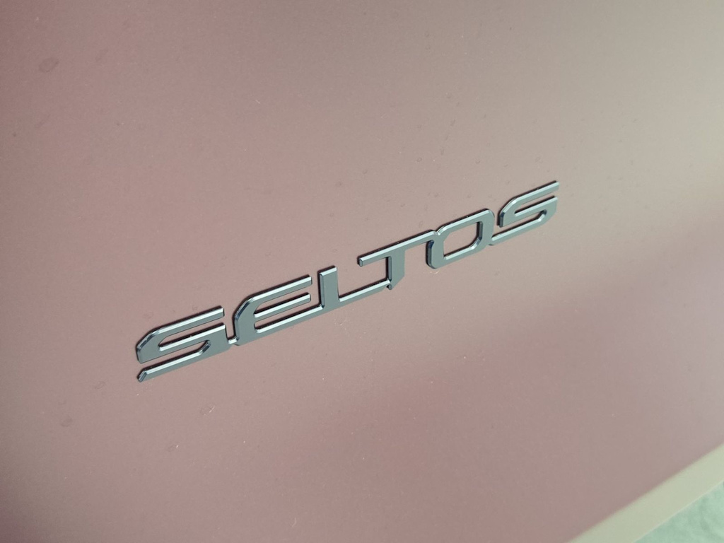 Thumbnail: 2027 Kia Seltos - 26