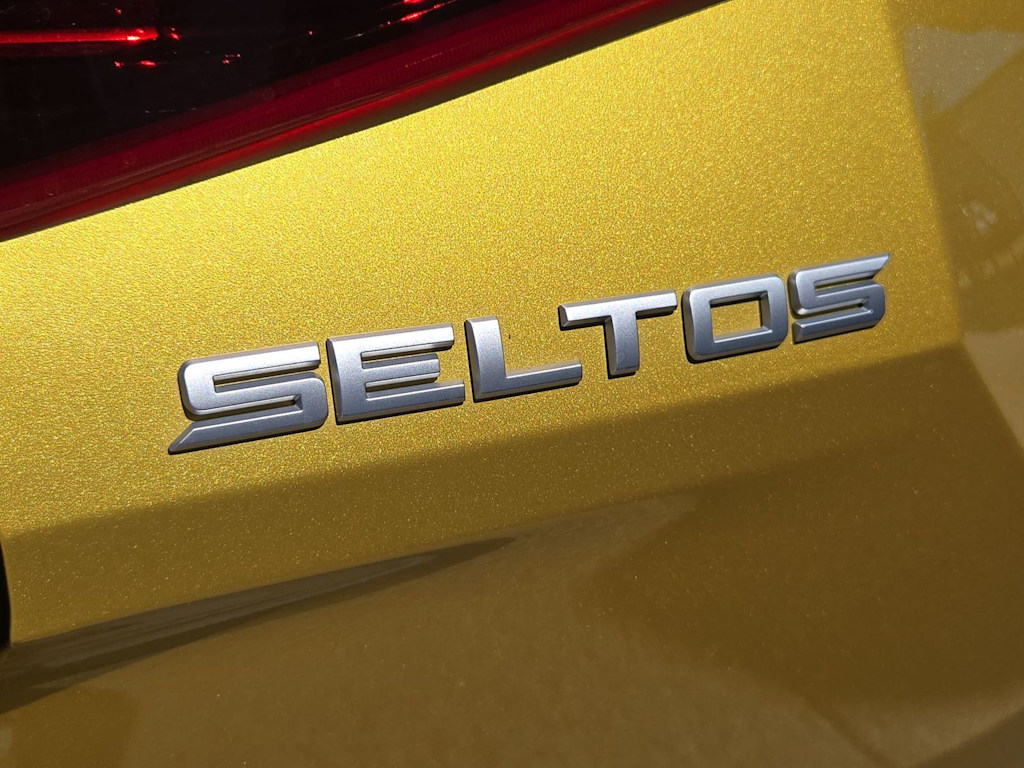 Thumbnail: 2023 Kia Seltos - 7