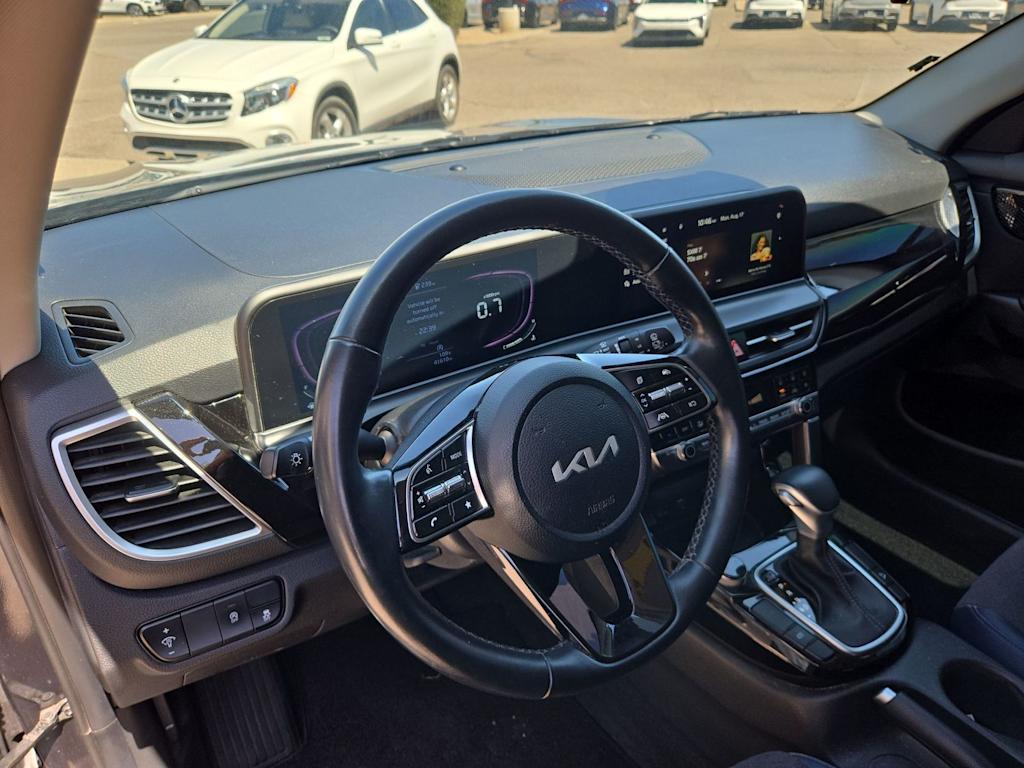 Thumbnail: 2025 Kia Seltos - 2