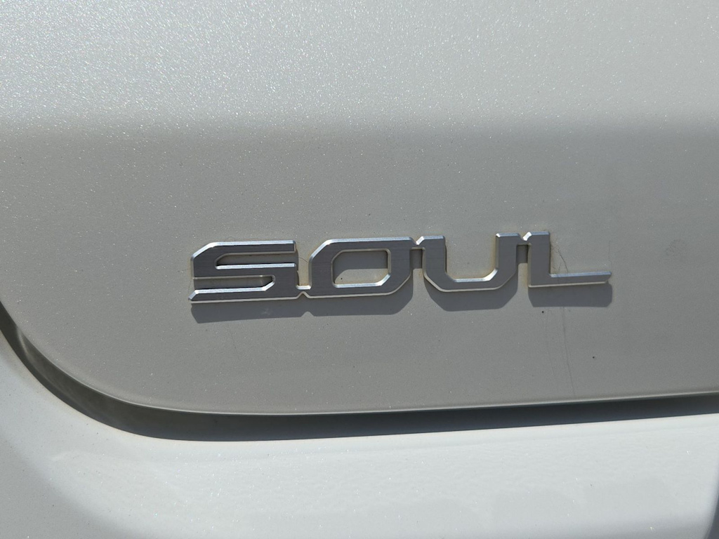 Thumbnail: 2023 Kia Soul - 27
