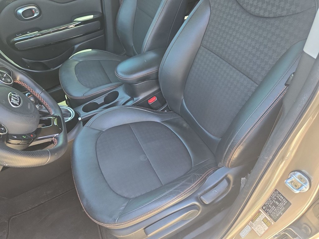 Thumbnail: 2018 Kia Soul - 10
