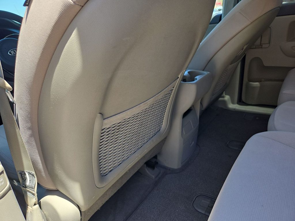 Thumbnail: 2015 Kia Sedona - 20