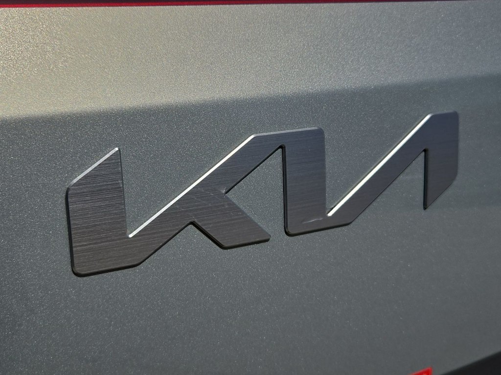 Thumbnail: 2026 Kia Carnival - 7