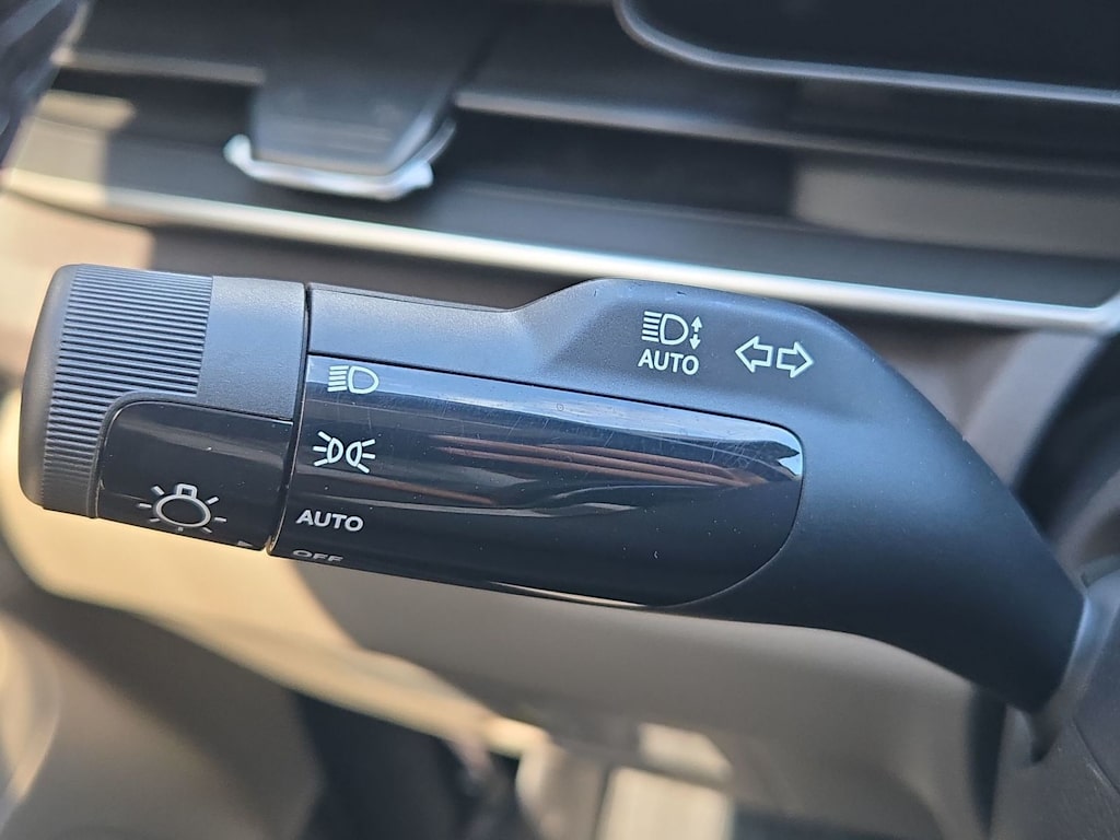 Thumbnail: 2026 Kia Carnival - 32
