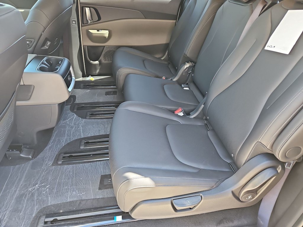 Thumbnail: 2026 Kia Carnival - 13