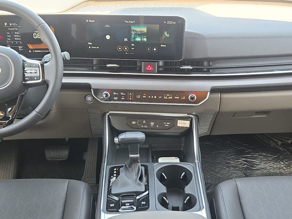 Thumbnail: 2026 Kia Carnival - 15