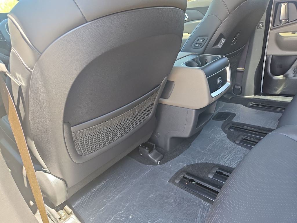 Thumbnail: 2026 Kia Carnival - 12