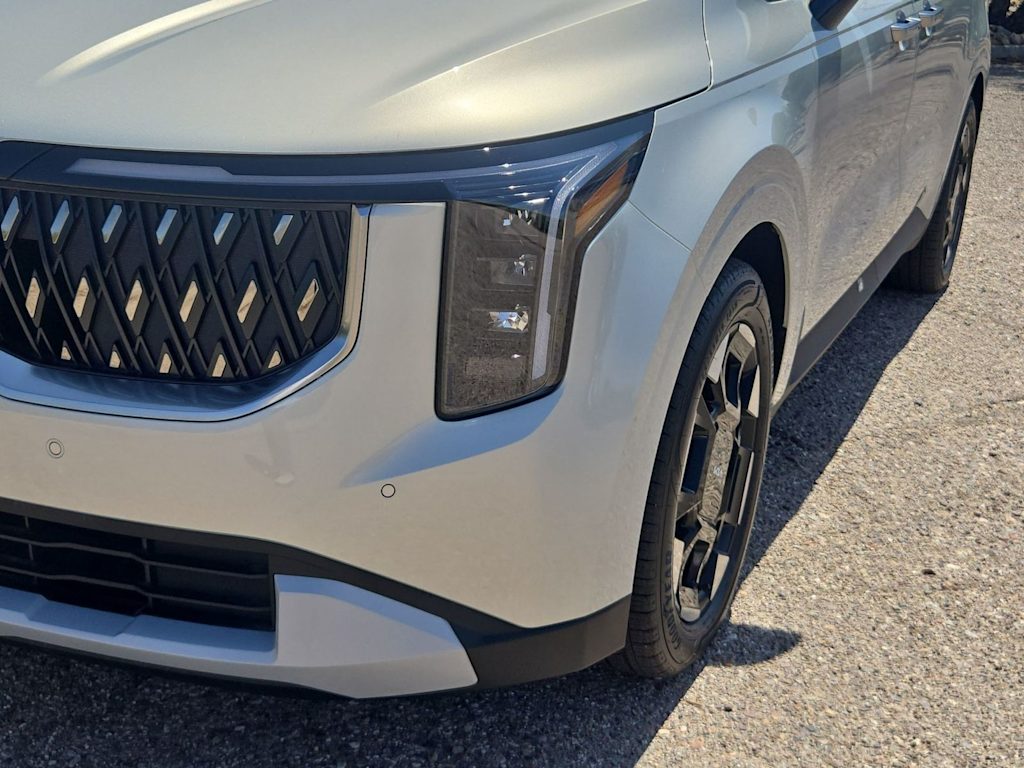 Thumbnail: 2026 Kia Carnival - 25